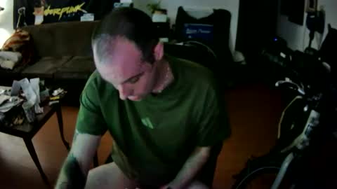 Snapshot of justinelsmith chatting on 10.22.25 justinelsmith online show from 10.22.25