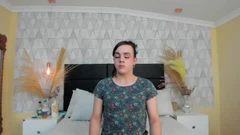 Justine online show from 02.02.26