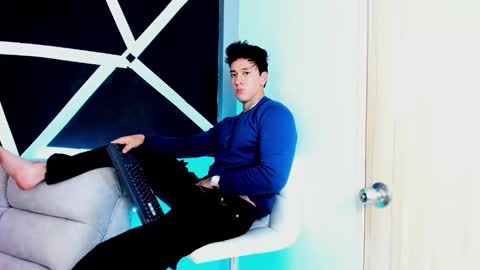 justinfuller_31 online show from 09.19.25