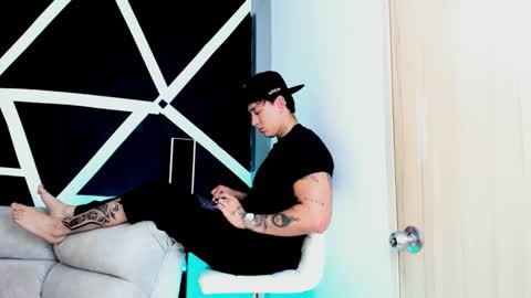 justinfuller_31 online show from 10.18.25