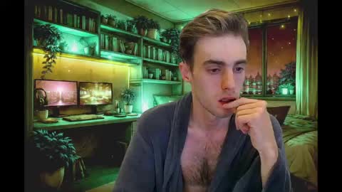 Hologram Guy online show from 05.15.26