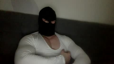 Snapshot of justinthealpha chatting on 12.18.25 justinthealpha online show from 12.18.25