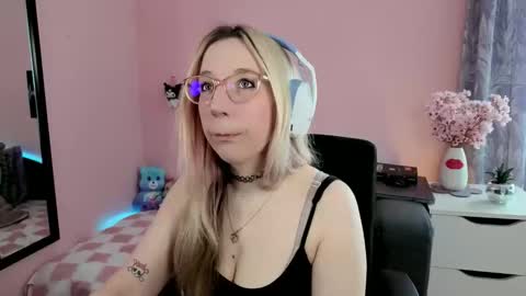 Snapshot of justkerryx chatting on 03.19.26 Kerry online show from 03.19.26