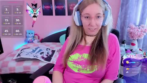 Snapshot of justkerryx chatting on 04.15.26 Kerry online show from 04.15.26