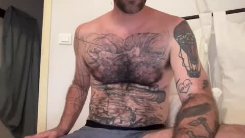 Snapshot of justmeandyou00 chatting on 09.14.25 justmeandyou00 online show from 09.14.25