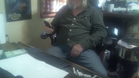 Snapshot of justmeohio chatting on 10.25.25 justmeohio online show from 10.25.25