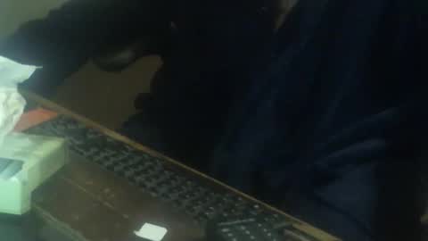 Snapshot of justmeohio chatting on 11.19.25 justmeohio online show from 11.19.25