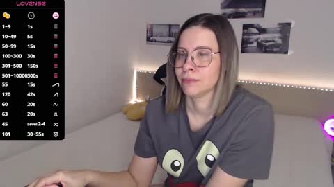 Julie online show from 03.24.26