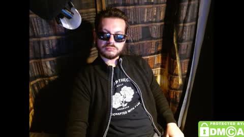 M. Dean online show from 11.21.25