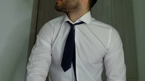 Justin online show from 04.12.26