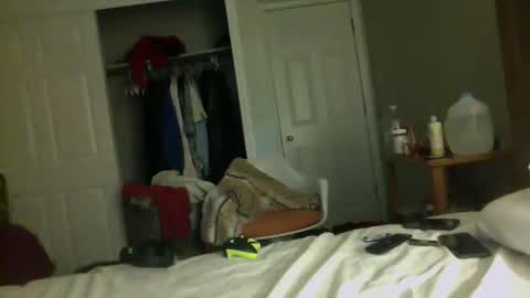 J and Sugar snap pea online show from 02.08.26