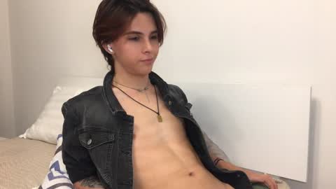 Snapshot of k0sta_32 chatting on 12.07.24 k0sta online show from 12.07.24