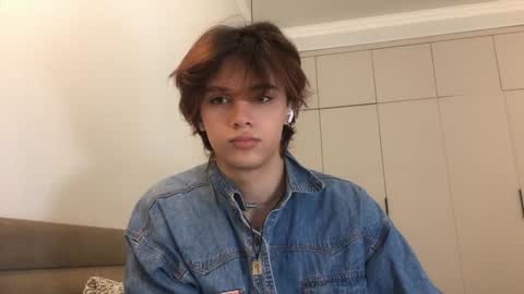 Snapshot of k0sta_32 chatting on 12.31.24 k0sta online show from 12.31.24