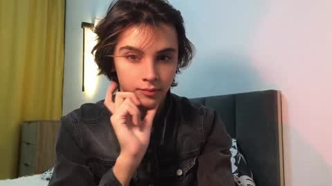 Snapshot of k0sta_32 chatting on 01.17.25 k0sta online show from 01.17.25