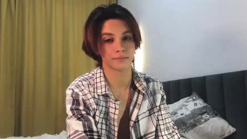 Snapshot of k0sta_32 chatting on 02.01.25 k0sta online show from 02.01.25