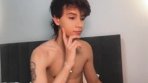 Snapshot of k0sta_32 chatting on 02.10.25 k0sta online show from 02.10.25