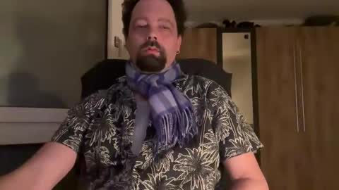 Snapshot of k1sexboy chatting on 12.15.25 niceoregano online show from 12.15.25