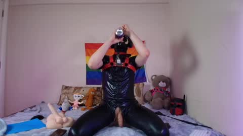 Alex online show from 04.16.26