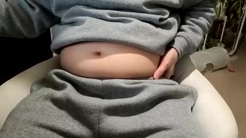 Snapshot of k_e_n_0555 chatting on 12.15.25 KI e697a5e69cac online show from 12.15.25