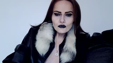 k_queen36 online show from 12.14.25