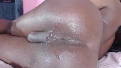 Snapshot of k_stormi_ chatting on 03.12.25 STORMI online show from 03.12.25