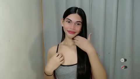Snapshot of kaamy_dake chatting on 01.14.25 KAAMY online show from 01.14.25