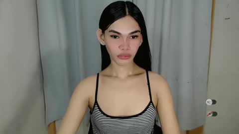 Snapshot of kaamy_dake chatting on 01.29.25 KAAMY online show from 01.29.25