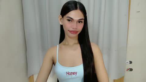 Snapshot of kaamy_dake chatting on 01.31.25 KAAMY online show from 01.31.25