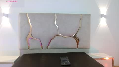 kai_tay1 online show from 03.19.26