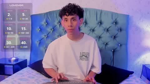 Snapshot of kaiirox chatting on 02.19.26 kai online show from 02.19.26