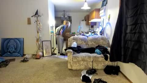 Kaiku77 online show from 12.19.25