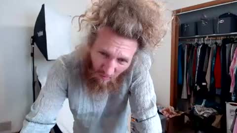 Snapshot of kaiku77 chatting on 06.15.26 Kaiku77 online show from 06.15.26