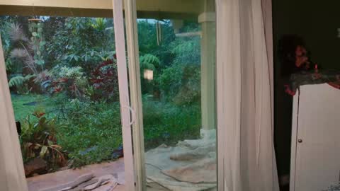 Snapshot of kaileeshy chatting on 01.06.26 Kailee Smile online show from 01.06.26