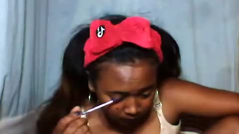 kaillah online show from 12.04.25