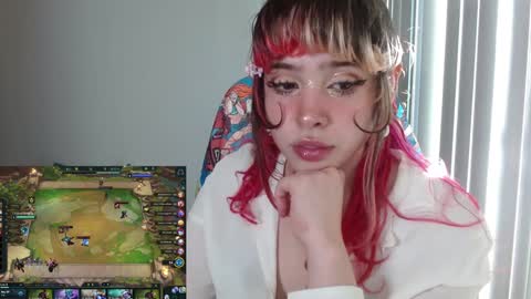 Kairi online show from 12.26.24