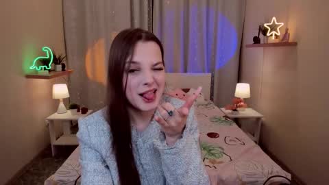 Snapshot of kaisajenner chatting on 11.22.25 Kaisa online show from 11.22.25