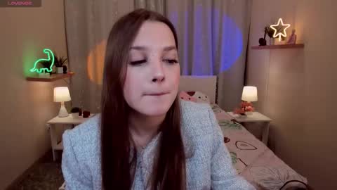 Snapshot of kaisajenner chatting on 11.23.25 Kaisa online show from 11.23.25