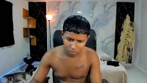 kaiser_alpha777 online show from 04.08.26