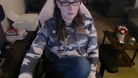 Snapshot of kait331 chatting on 02.14.26 Camprincess331 online show from 02.14.26