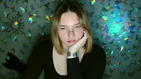 Kaitlin online show from 09.19.25