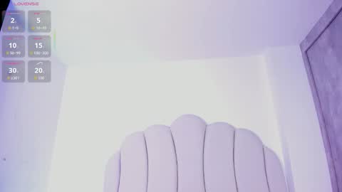 Snapshot of kaity_layne chatting on 12.18.25 Kaity Lane online show from 12.18.25