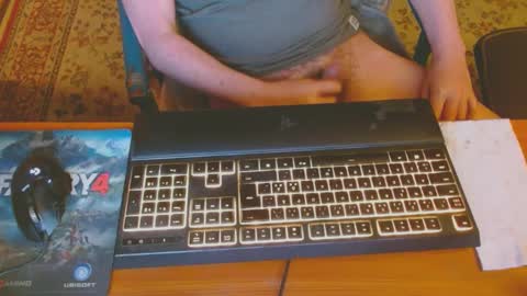 Snapshot of kaiuty chatting on 01.03.25 Leon online show from 01.03.25