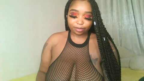 Snapshot of kakey_love chatting on 02.04.25 kakey love online show from 02.04.25