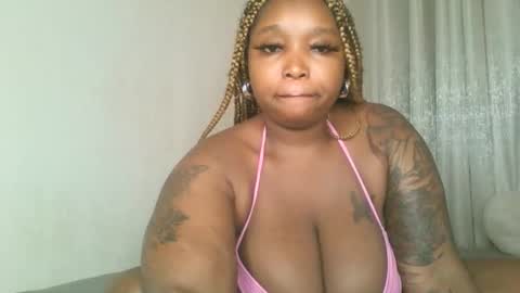 Snapshot of kakey_love chatting on 11.30.25 kakey love online show from 11.30.25