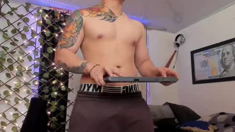 Kaledd musclees room Master online show from 02.18.25