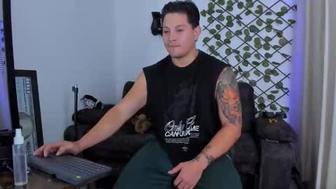 Kaledd musclees room Master online show from 09.12.25