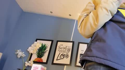 Kale online show from 09.23.25