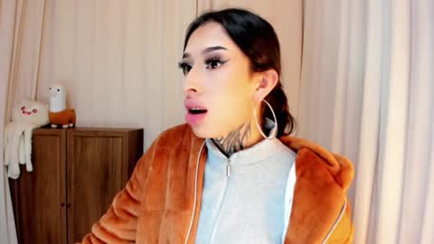 Snapshot of kali_ka chatting on 12.30.24 Kali Ka Please help me with your thumbs up its important dont forget my birthday on October 26 online show from 12.30.24