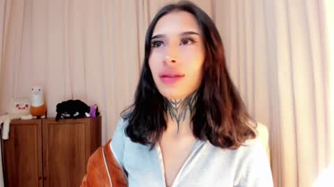 Snapshot of kali_ka chatting on 01.11.25 Kali Ka Please help me with your thumbs up its important dont forget my birthday on October 26 online show from 01.11.25