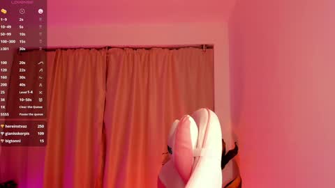 Snapshot of kali_ka chatting on 01.14.25 Kali Ka Please help me with your thumbs up its important dont forget my birthday on October 26 online show from 01.14.25